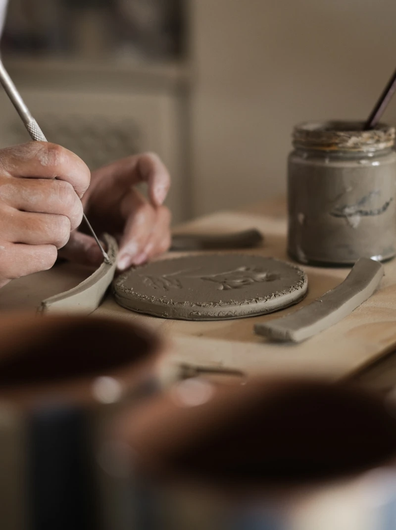 Paulo Rosica, transforming clay into Art