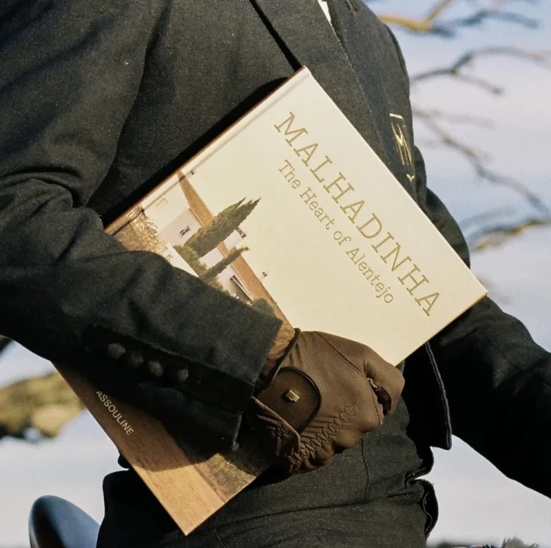Livro da Herdade da Malhadinha Nova exalta o tempo de qualidade